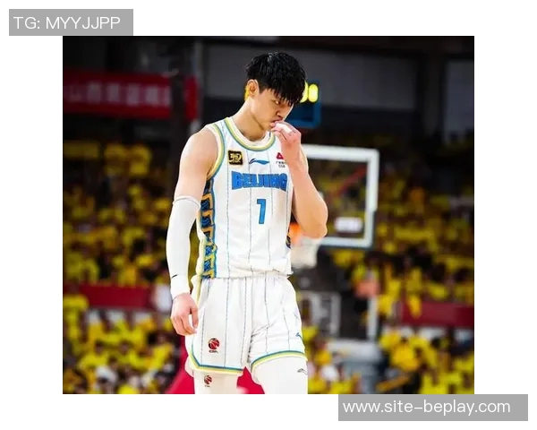 曾凡博首秀闪耀NBA中国赛太阳队对决篮网精彩回顾