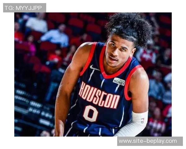 明天太阳对阵开拓者布克缺席杰伦格林出战存疑引发关注